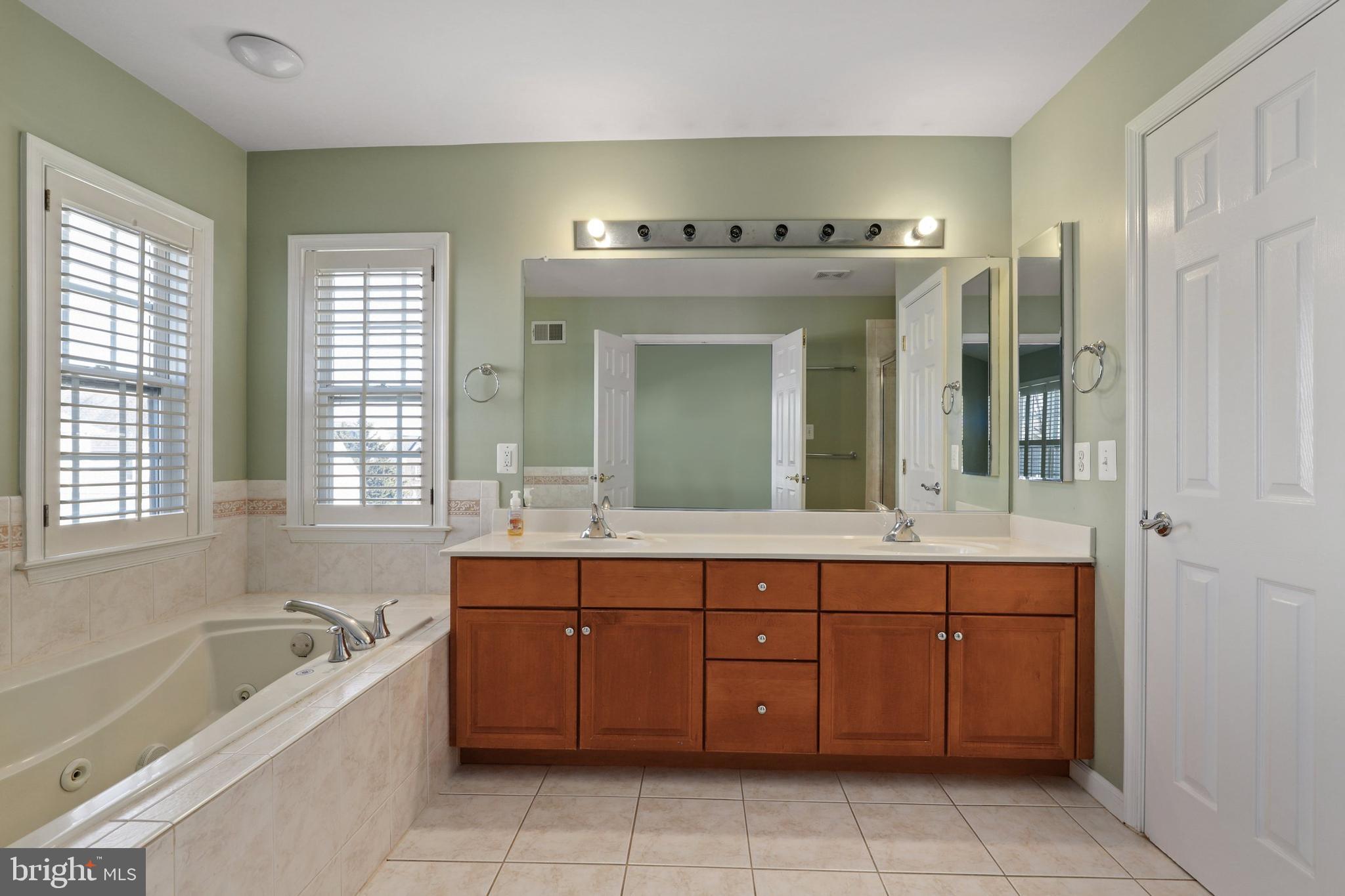 734 Highland Ridge Avenue Gaithersburg, MD 20878 - Photo 26 of 44 Gallery Image 26