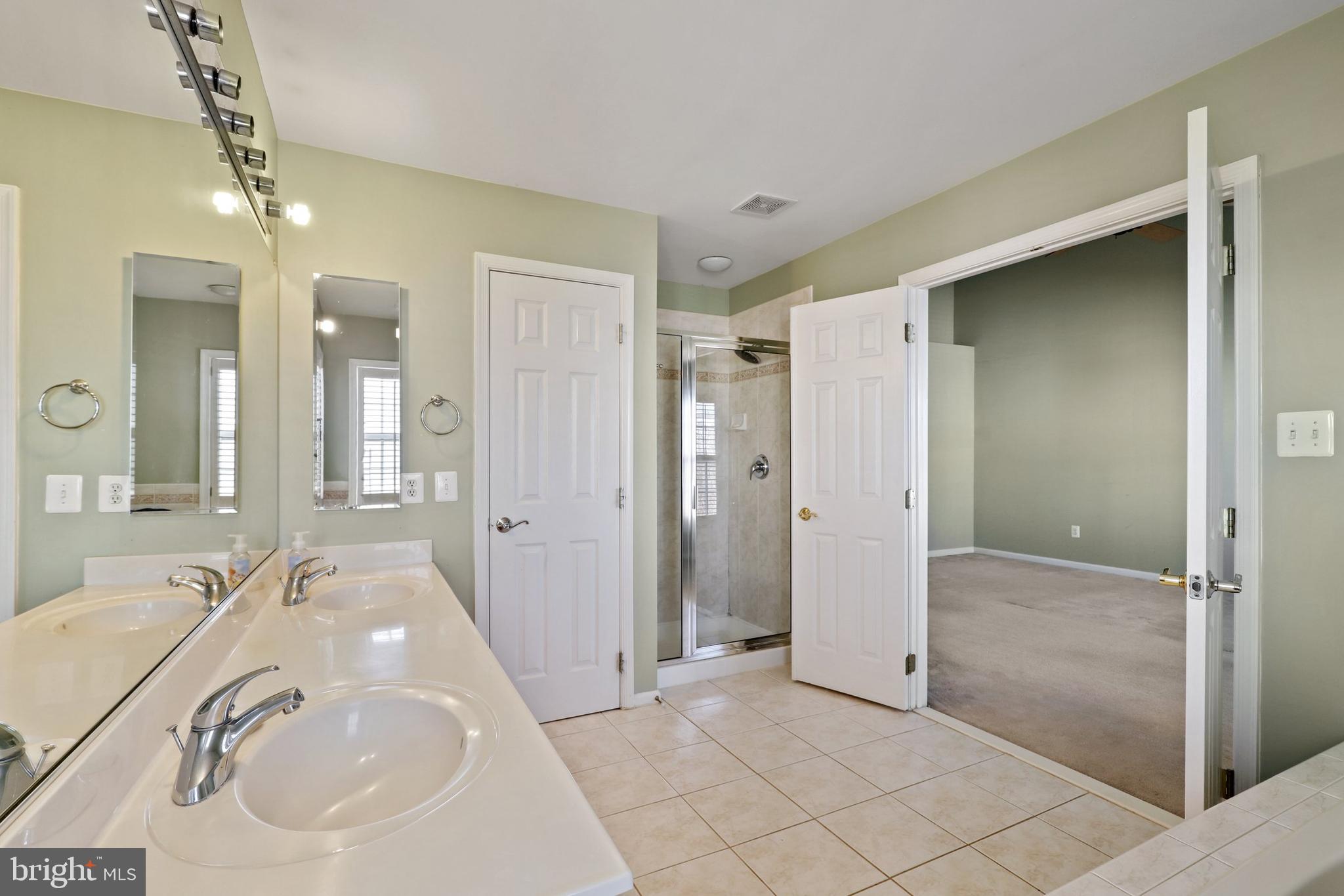 734 Highland Ridge Avenue Gaithersburg, MD 20878 - Photo 28 of 44 Gallery Image 28