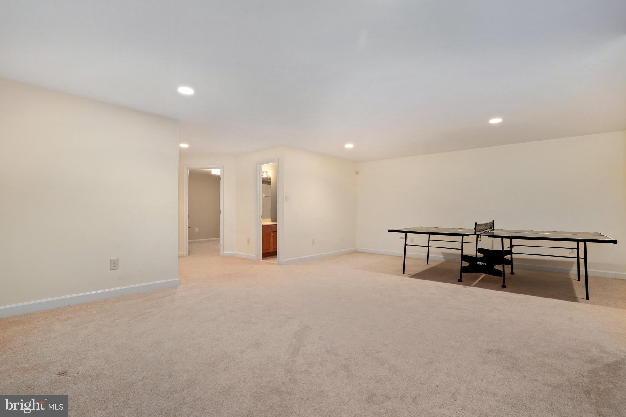 734 Highland Ridge Avenue Gaithersburg, MD 20878 - Photo 35 of 44 Gallery Image 35