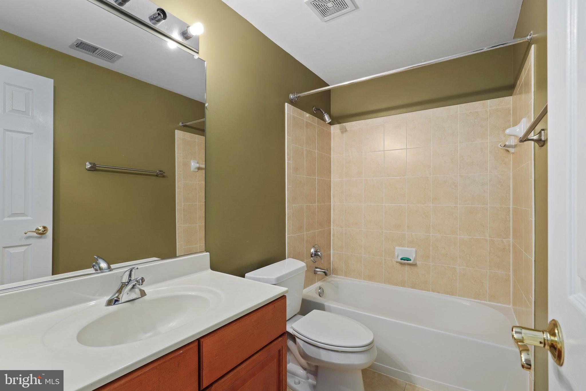 734 Highland Ridge Avenue Gaithersburg, MD 20878 - Photo 38 of 44 Gallery Image 38