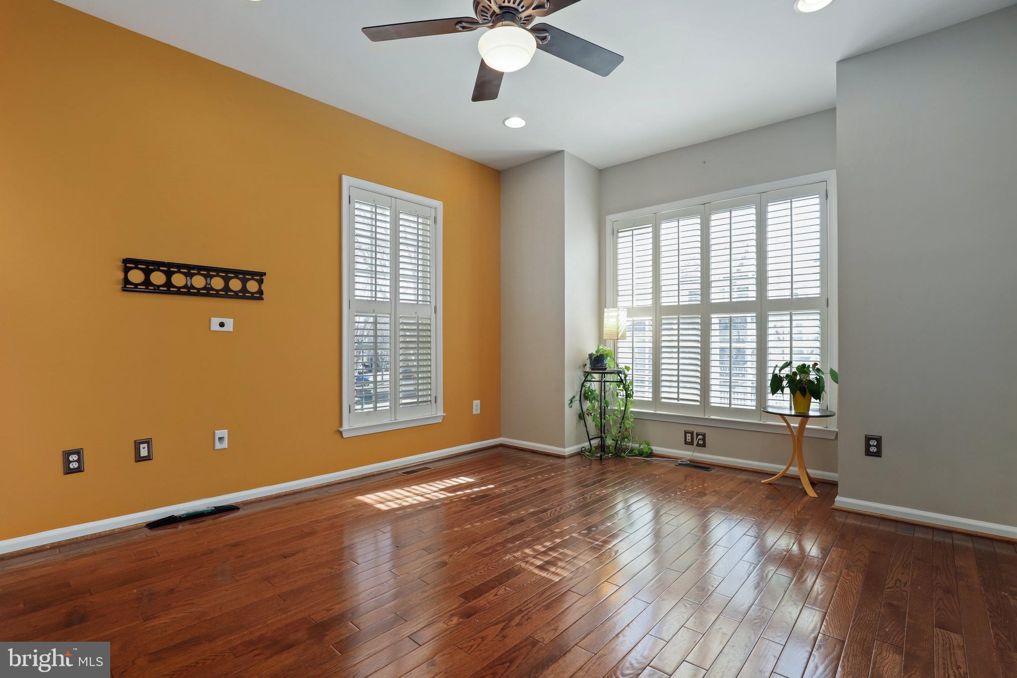 734 Highland Ridge Avenue Gaithersburg, MD 20878 - Photo 7 of 44 Gallery Image 7