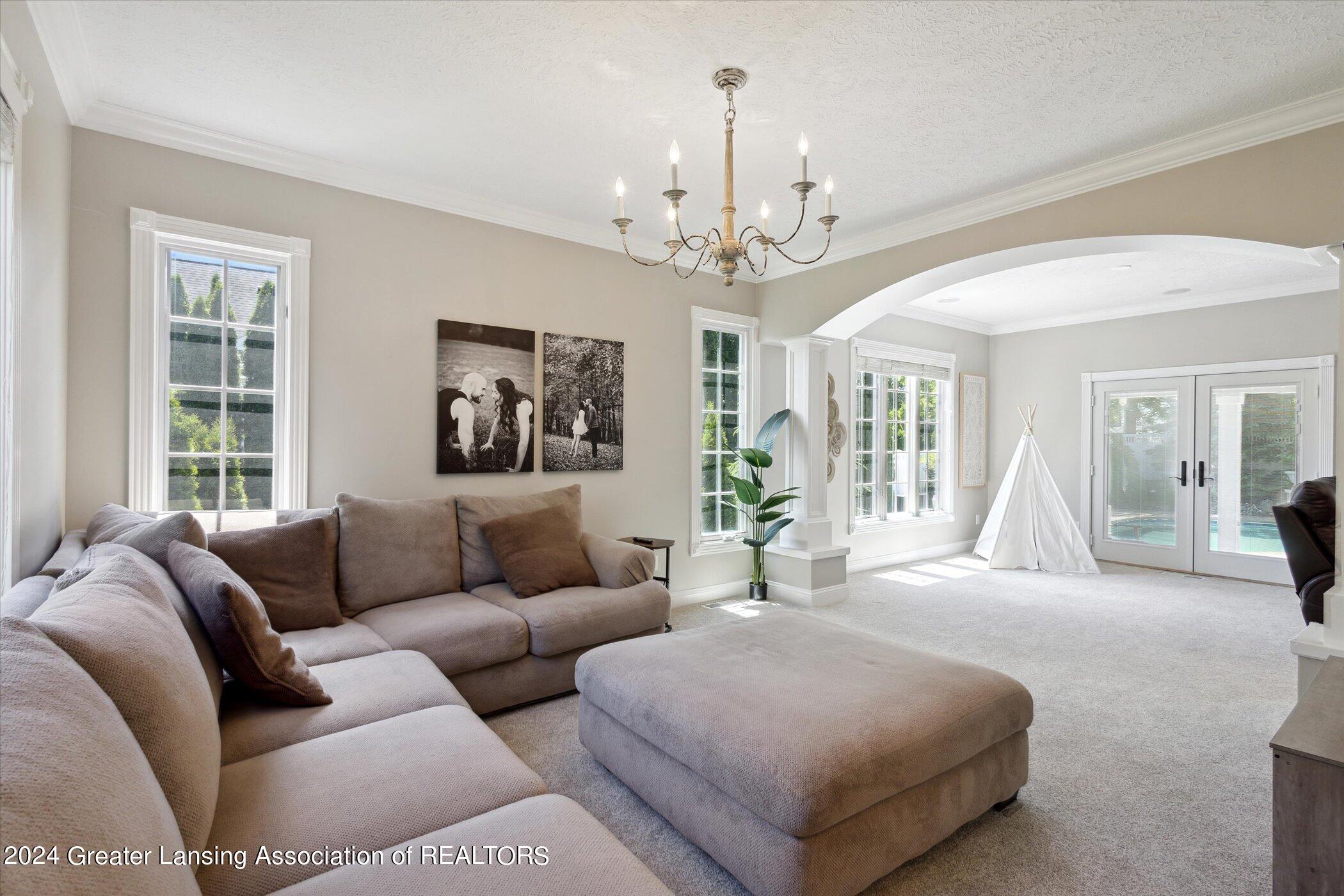 16946 Thorngate Road East Lansing, MI 48823 - Photo 11 of 76 08-16946-Thorngate-Rd-East-Lansing-MI-48