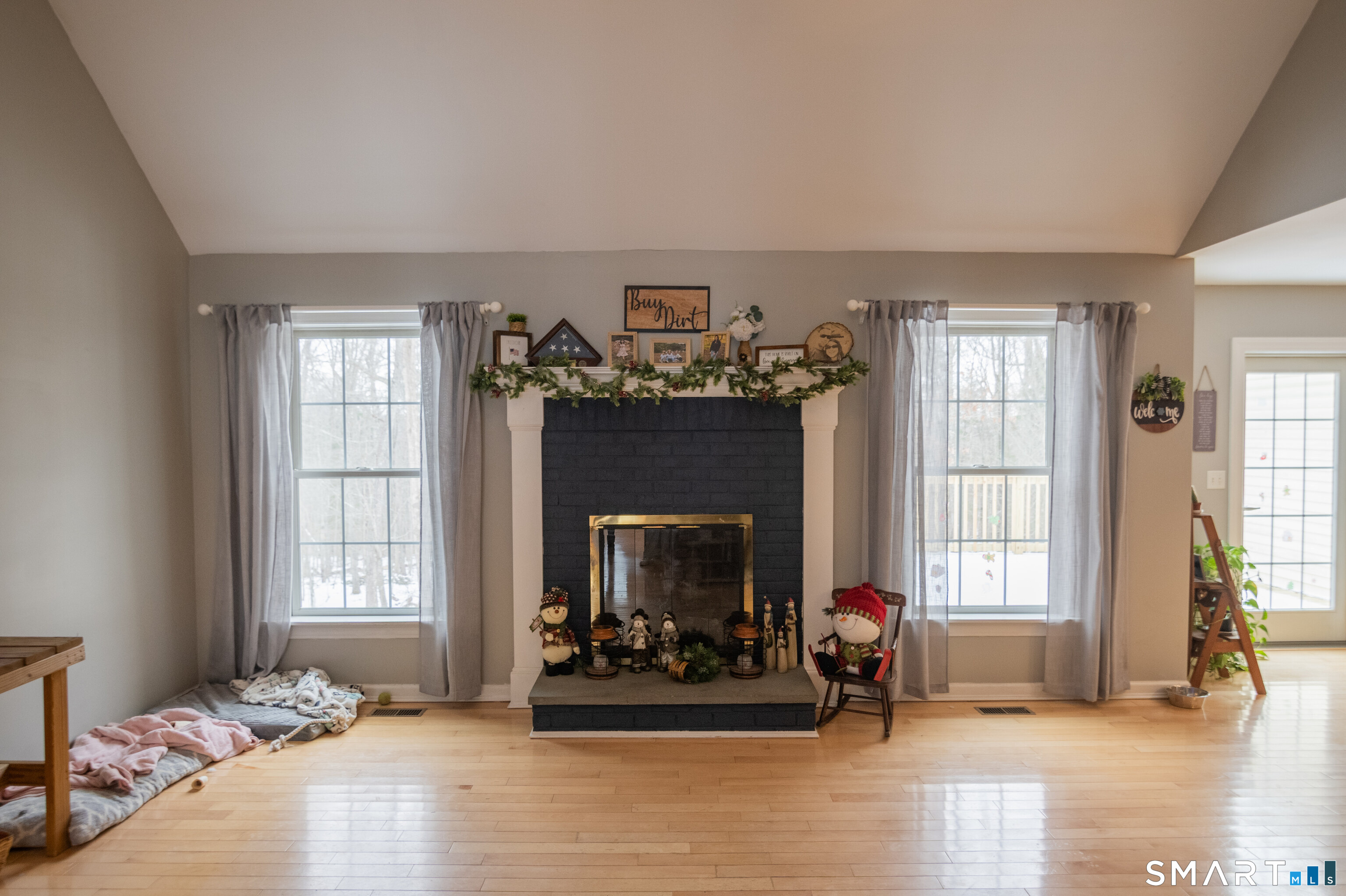 370 Tripp Hollow Road Brooklyn, CT 06234 - Photo 9 of 32