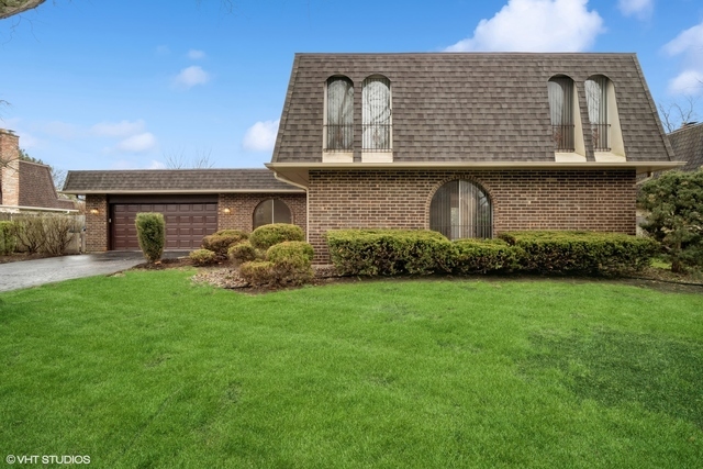 2659 Greenwood Road Northbrook, IL 60062 - Photo 1 of 16