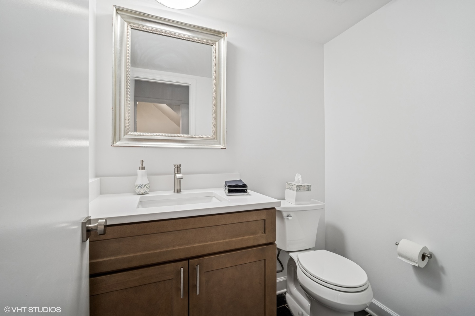2659 Greenwood Road Northbrook, IL 60062 - Photo 13 of 16