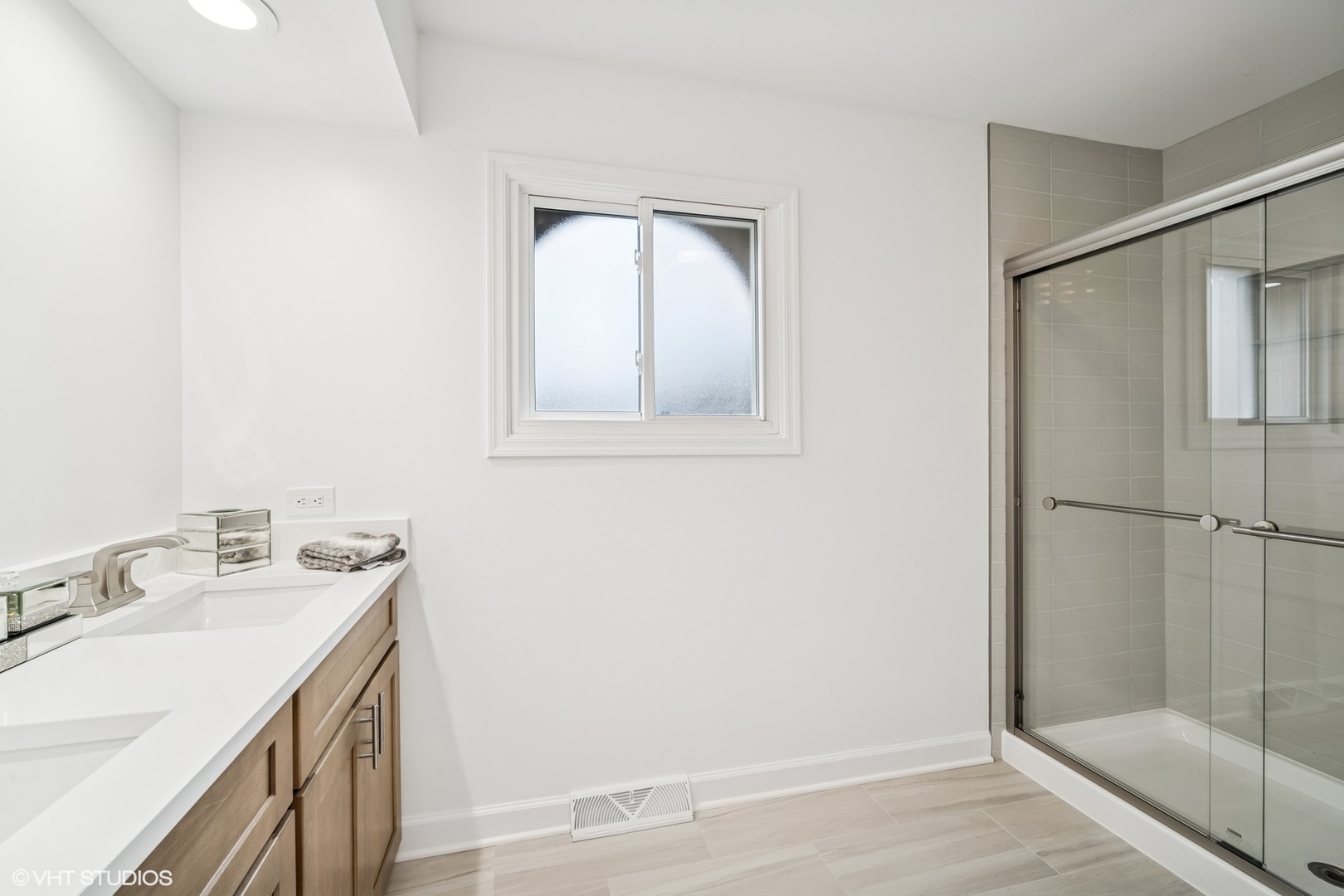 2659 Greenwood Road Northbrook, IL 60062 - Photo 8 of 16