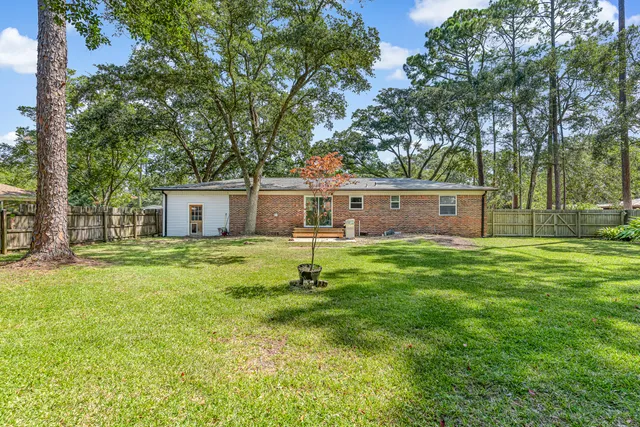 $325,000 | 309 Cloverdale Boulevard, Fort Walton Beach, FL 32547