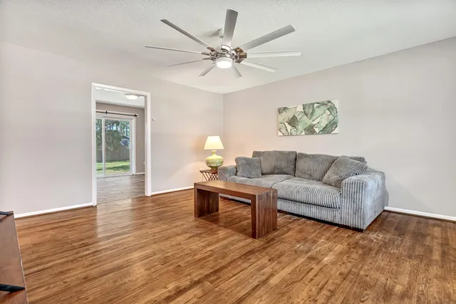 $325,000 | 309 Cloverdale Boulevard, Fort Walton Beach, FL 32547