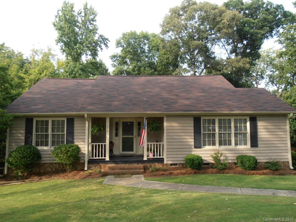 11031 Painted Tree Road Charlotte, NC 28226 - Photo 13 of 15 front view of a house with a yard