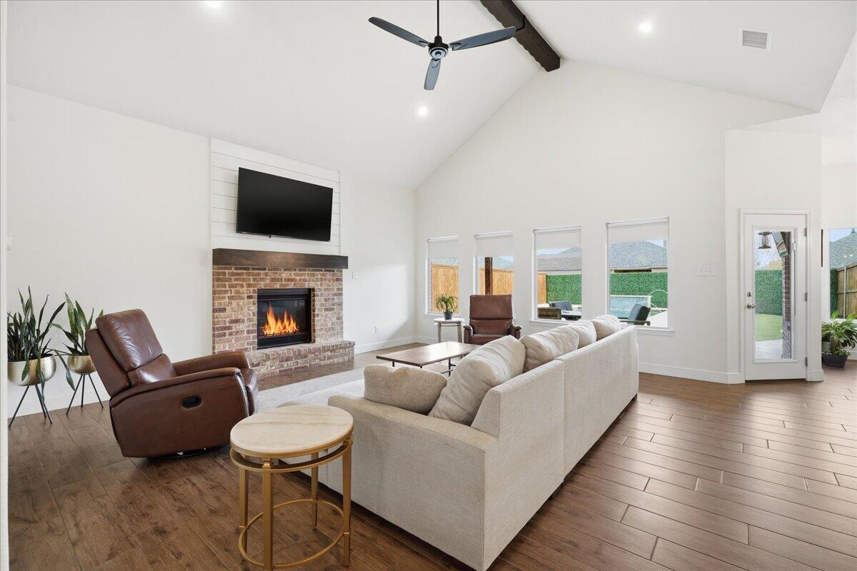 6032 96th Street Lubbock, TX 79424 - Photo 4 of 44 06-nmdd-96th-6