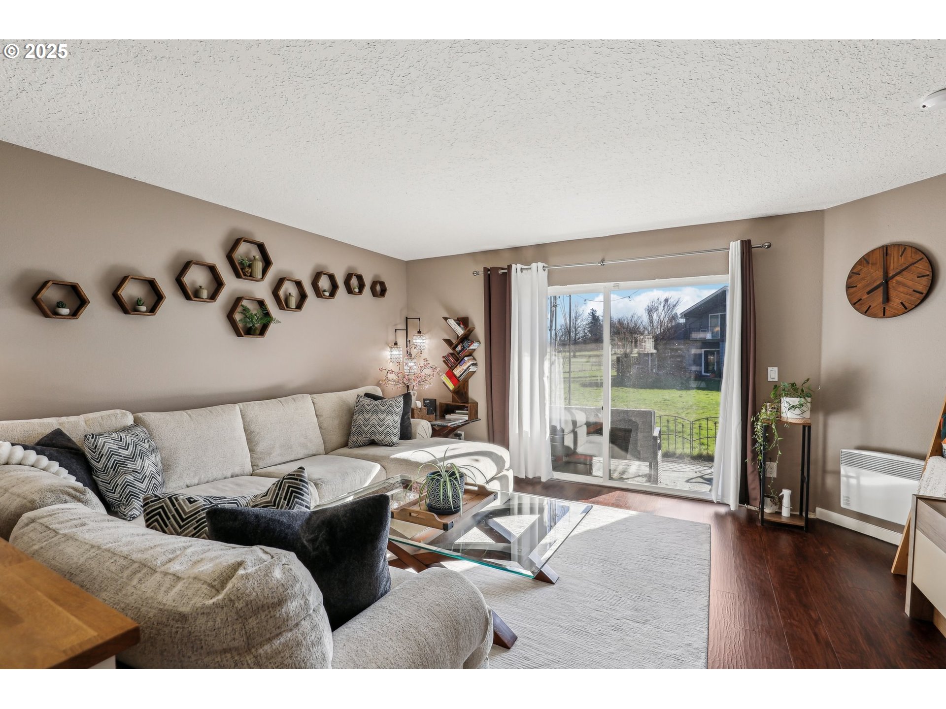 1808 Northeast Hogan Drive Gresham, OR 97030 - Photo 5 of 25