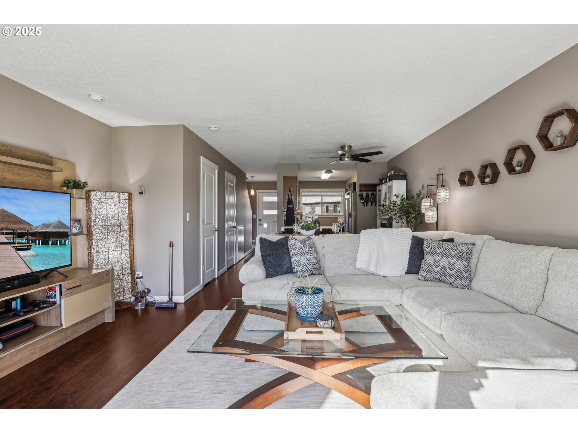 1808 Northeast Hogan Drive Gresham, OR 97030 - Photo 9 of 25