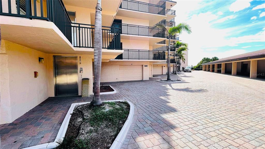 6480 Midnight Pass Road, Unit 403 Sarasota, FL 34242 - Photo 46 of 83 Gallery Image 46