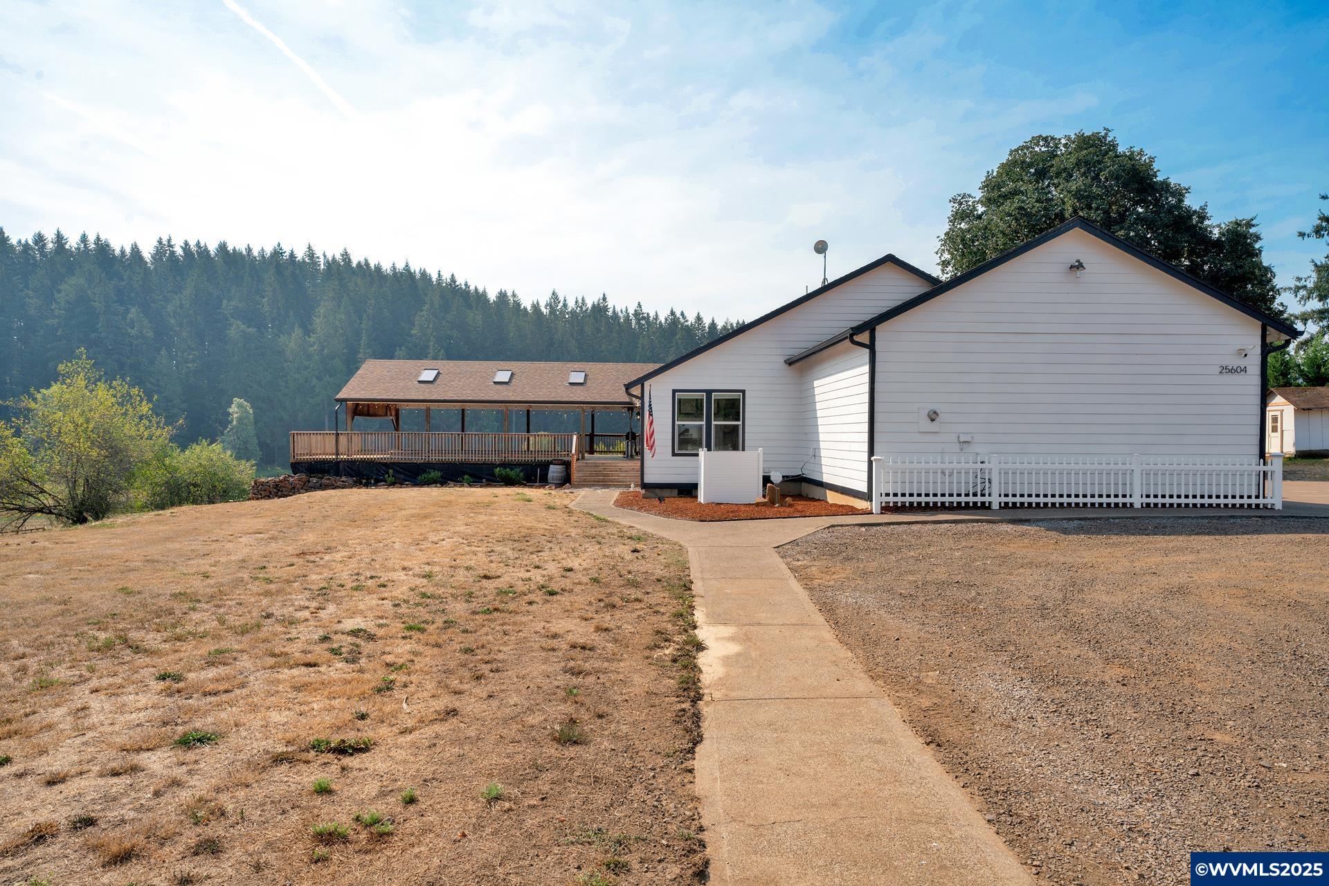 25606 Rice Road Sweet Home, OR 97386 - Photo 28 of 36 Gallery Image 28