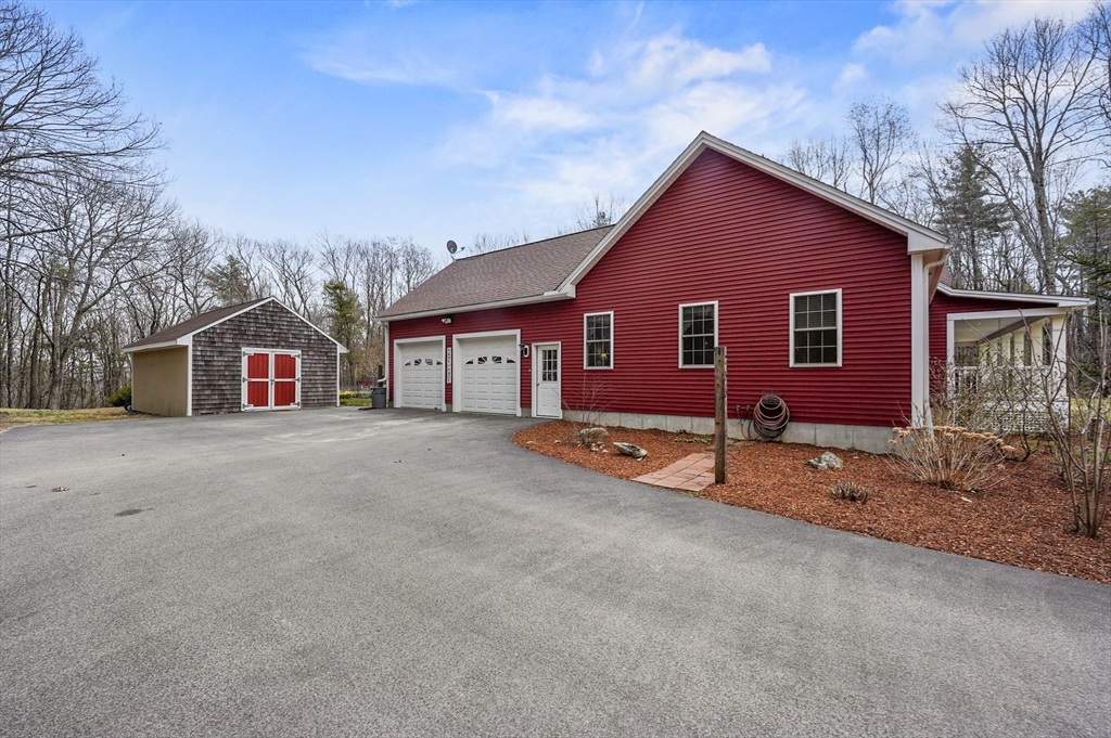 255 Williamsville Road Phillipston, MA 01331 - Photo 34 of 39