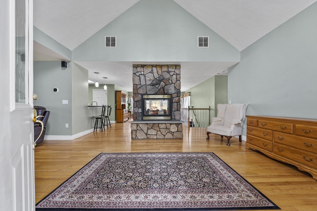 255 Williamsville Road Phillipston, MA 01331 - Photo 5 of 39