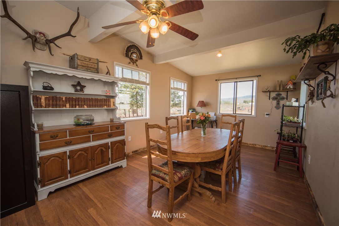 411 Rustic Road Ellensburg, WA 98926 - Photo 10 of 40 Gallery Image 10