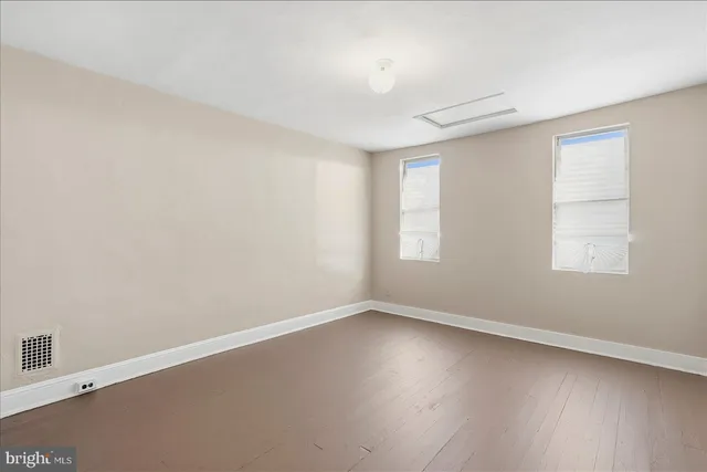 $159,989 | 4703 Pennington Avenue, Curtis Bay, MD 21226