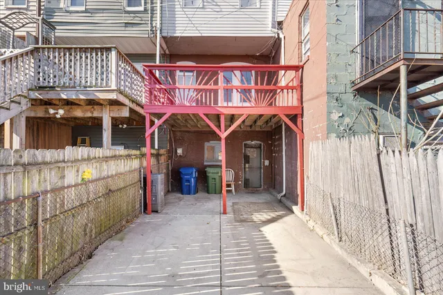 $159,989 | 4703 Pennington Avenue, Curtis Bay, MD 21226