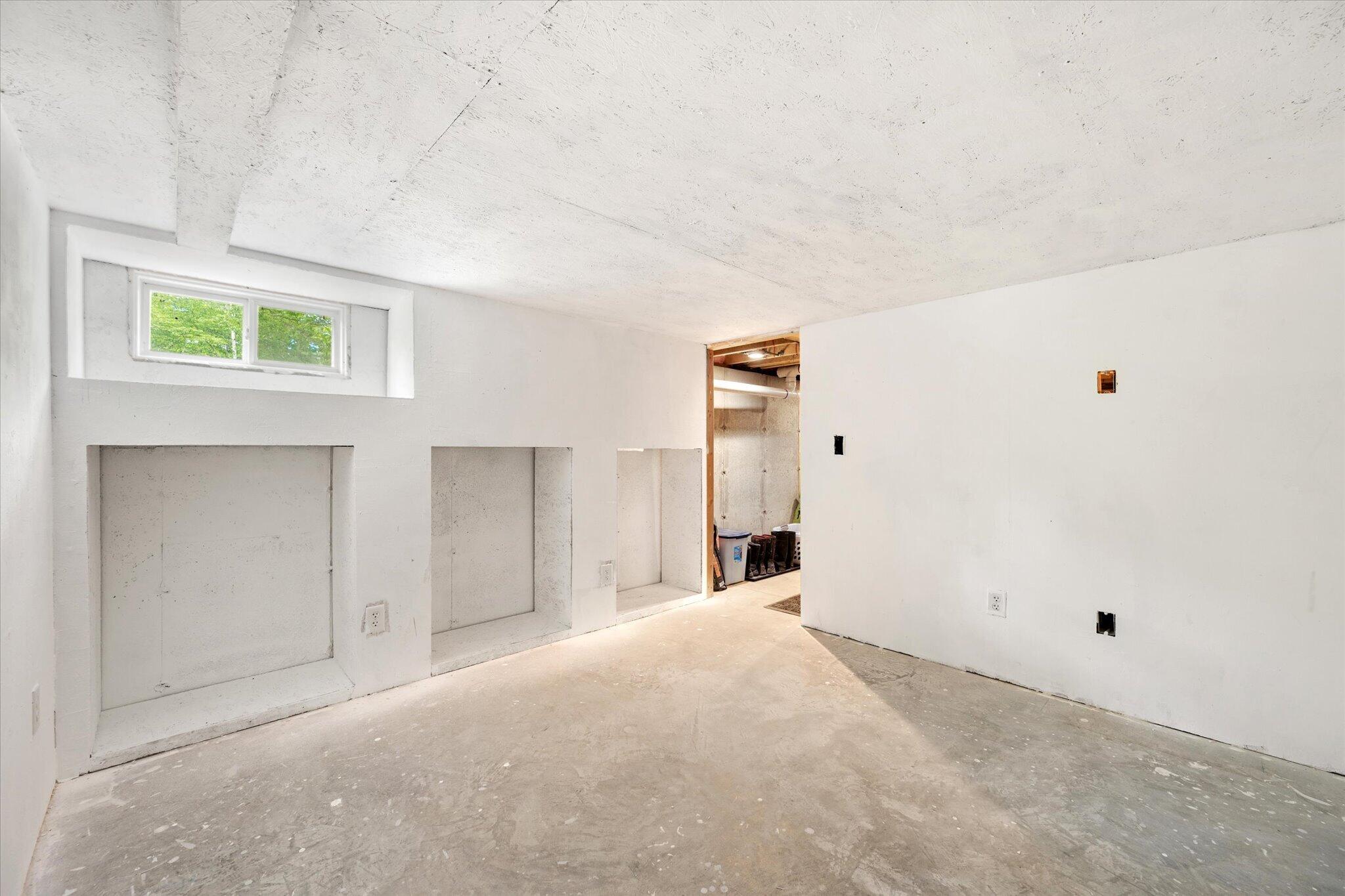 89 Wickett Farm Road Bucksport, ME 04416 - Photo 26 of 44 26-Basement