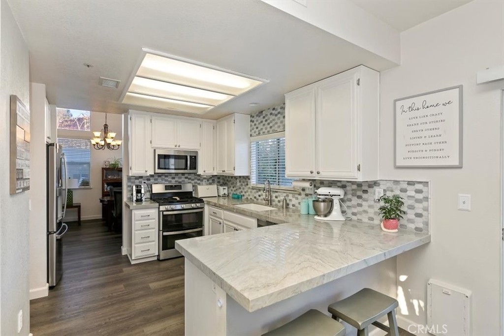 7320 Barnstable Place Riverside, CA 92508 - Photo 11 of 42