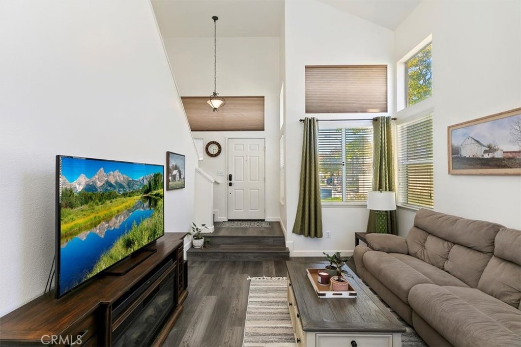 7320 Barnstable Place Riverside, CA 92508 - Photo 6 of 42