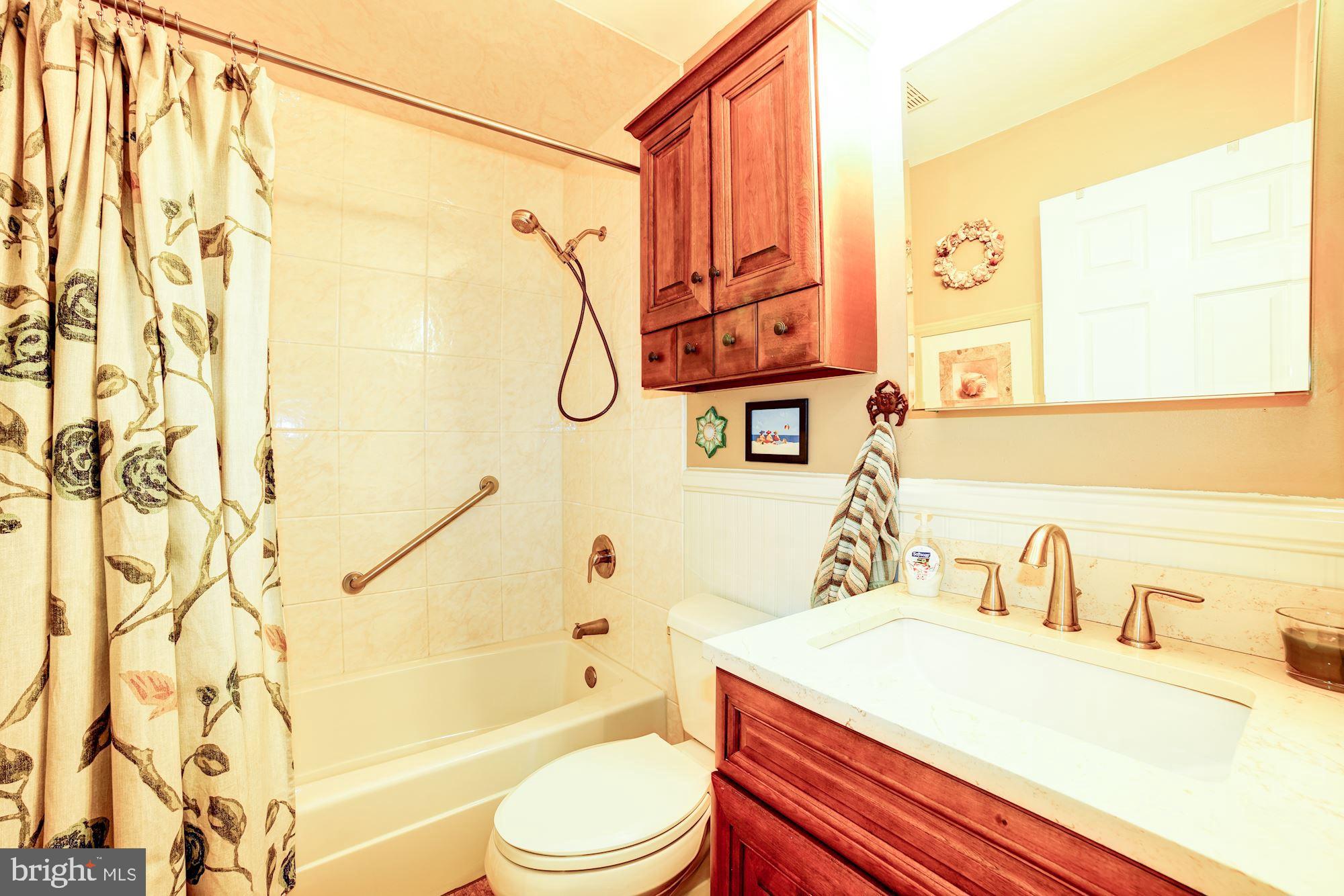 758 Rosewood Road Severn, MD 21144 - Photo 16 of 32 Upper Level- Hall Bath