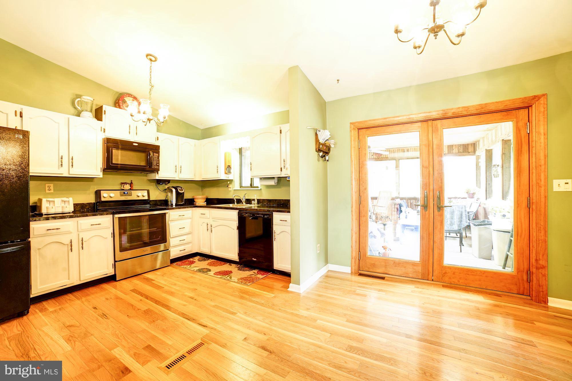 758 Rosewood Road Severn, MD 21144 - Photo 6 of 32 Kitchen and Dining Area
