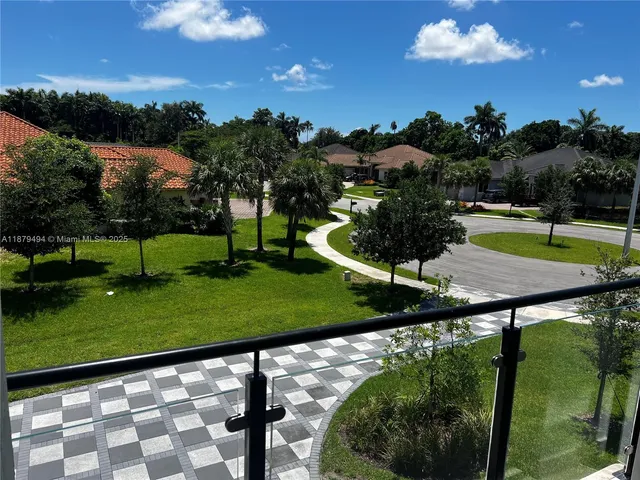 $11,000 | 6121 Marinel Say Drive, Unit 6121, Davie, FL 33314