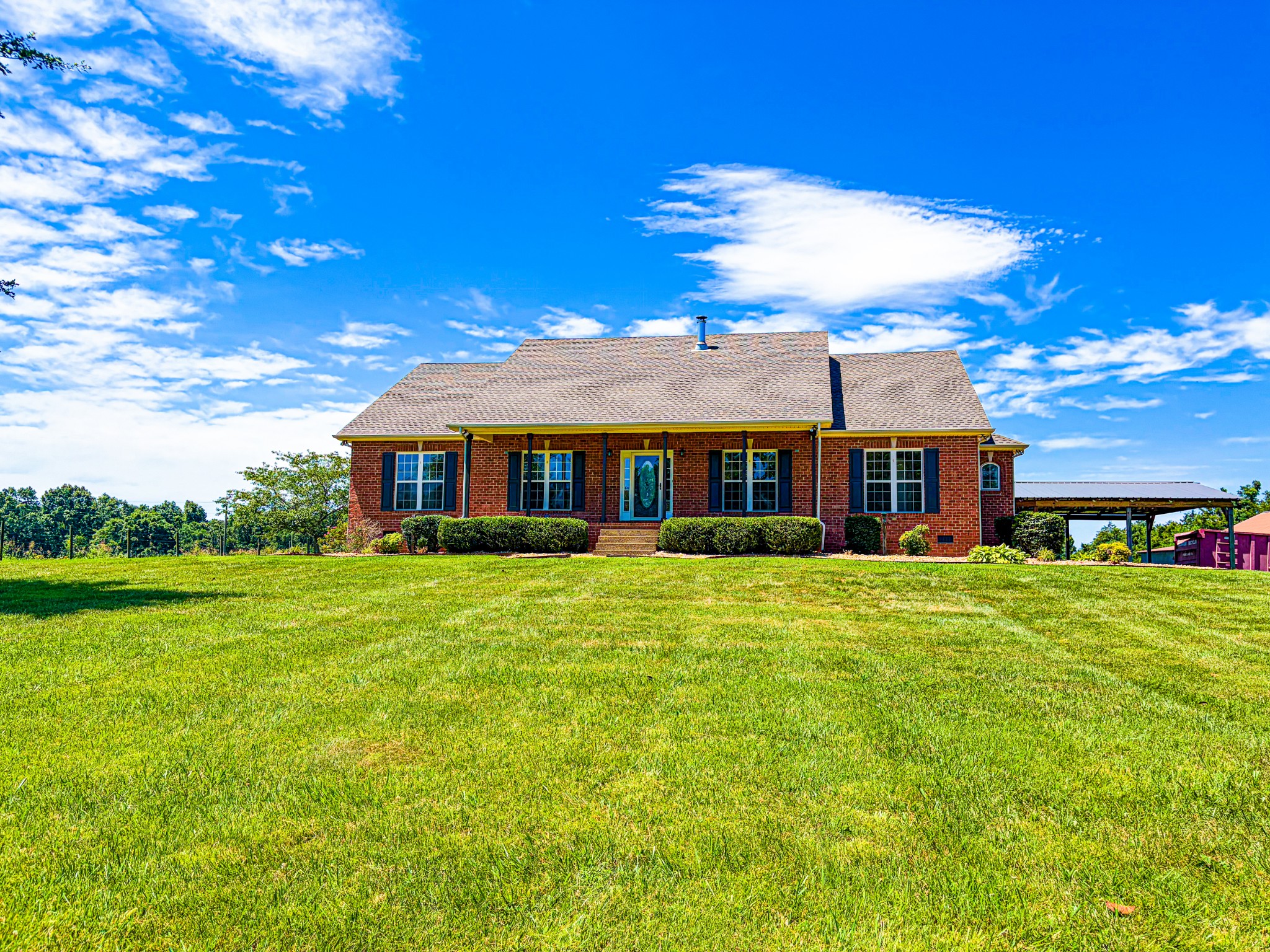 285 Calvert Ridge Road Westmoreland, TN 37186 - Photo 1 of 6