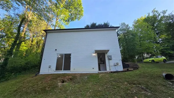 $1,500 | 3025 Mangum Drive, Unit B, Cumming, GA 30041