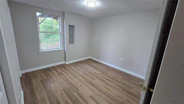 $1,500 | 3025 Mangum Drive, Unit B, Cumming, GA 30041