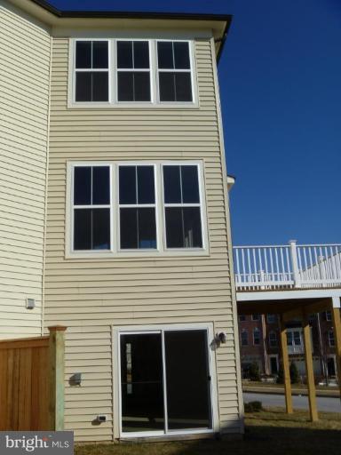 9805 Garden Ranges Laurel, MD 20723 - Photo 1 of 21 Exterior (Rear)