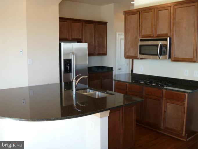 9805 Garden Ranges Laurel, MD 20723 - Photo 11 of 21 Kitchen #2