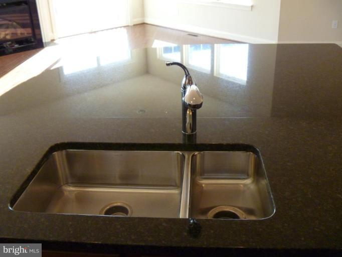 9805 Garden Ranges Laurel, MD 20723 - Photo 3 of 21 Kitchen #3