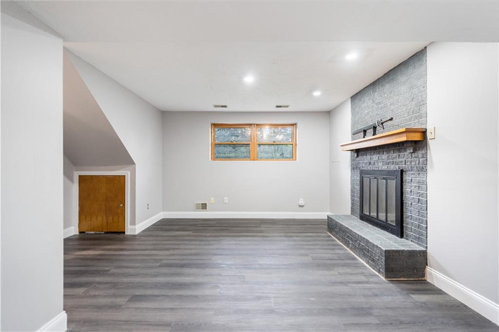 111 Clover Road Baden, PA 15005 - Photo 20 of 25
