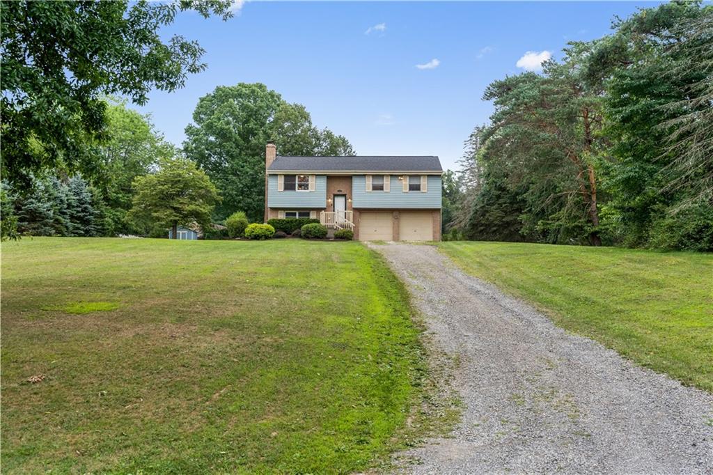 111 Clover Road Baden, PA 15005 - Photo 2 of 25