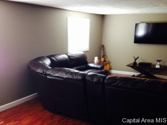 2611 Hazlett Lane Springfield, IL 62707 - Photo 12 of 19 Gallery Image 12