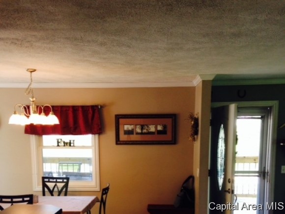 2611 Hazlett Lane Springfield, IL 62707 - Photo 5 of 19 Gallery Image 5