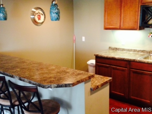 2611 Hazlett Lane Springfield, IL 62707 - Photo 10 of 19 Gallery Image 10