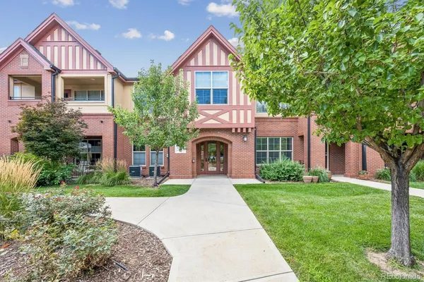 $435,000 | 1379 Charles Drive, Unit D5, Longmont, CO 80503