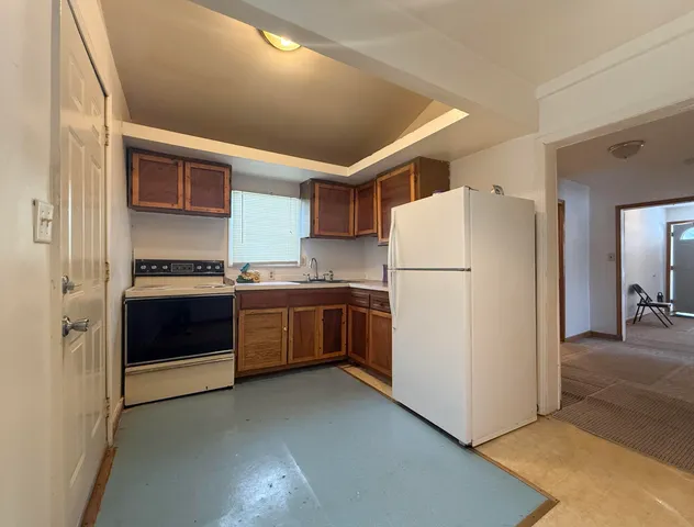 $59,900 | 217 Andrew Street, Dowagiac, MI 49047