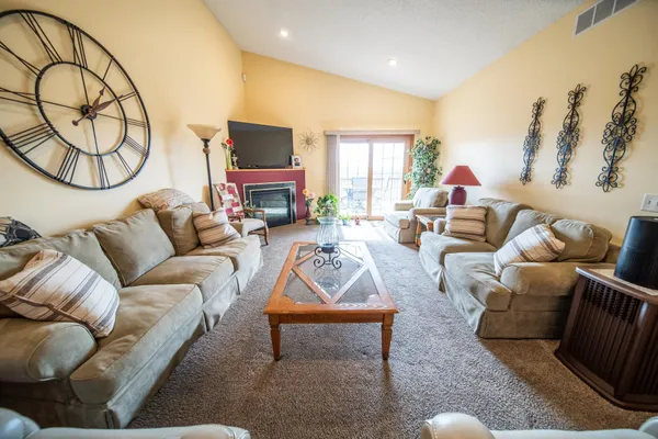 $399,000 | 2714 Century Court Northeast, Rochester, MN 55906