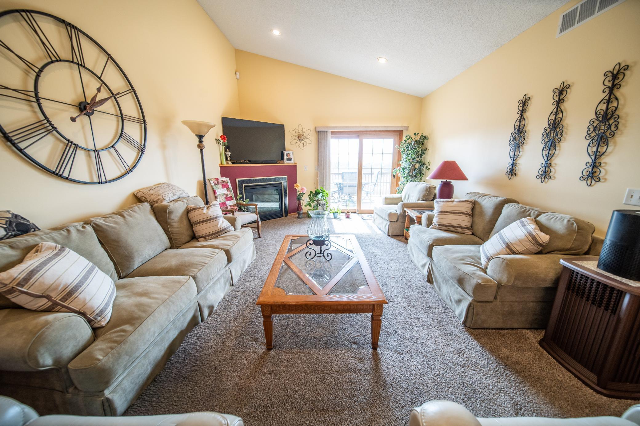 2714 Century Court Northeast Rochester, MN 55906 - Photo 12 of 48