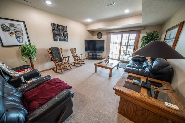 $399,000 | 2714 Century Court Northeast, Rochester, MN 55906