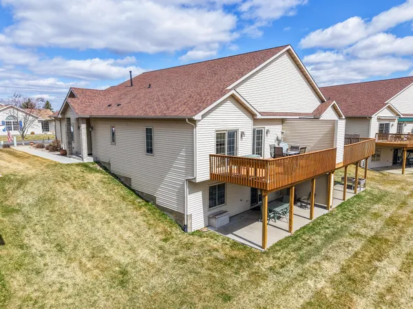 $399,000 | 2714 Century Court Northeast, Rochester, MN 55906