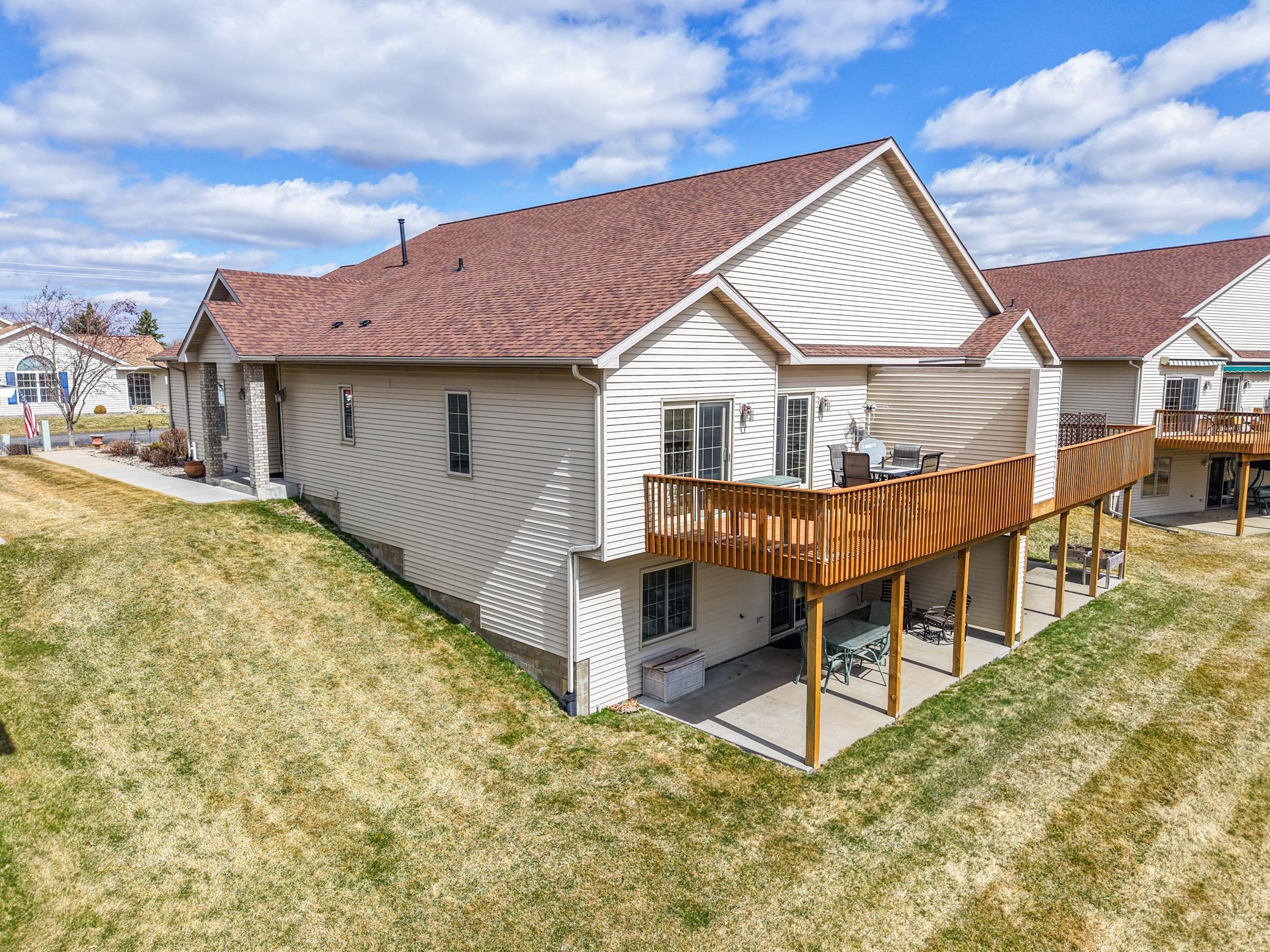 2714 Century Court Northeast Rochester, MN 55906 - Photo 3 of 48