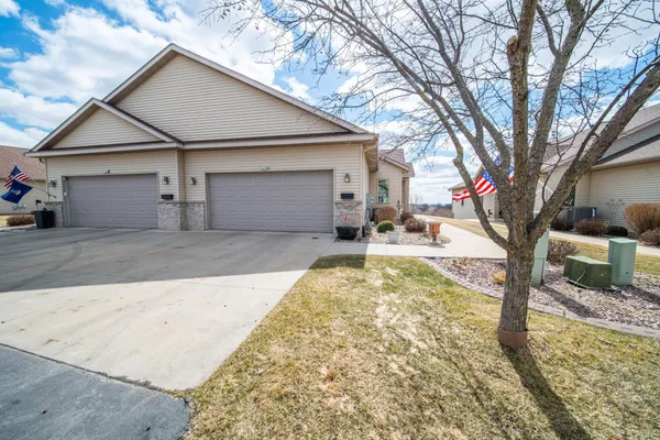 $399,000 | 2714 Century Court Northeast, Rochester, MN 55906