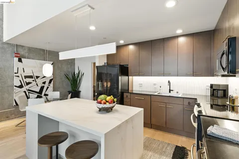 $599,000 | 311 Oak Street, Unit 102, Oakland, CA 94607