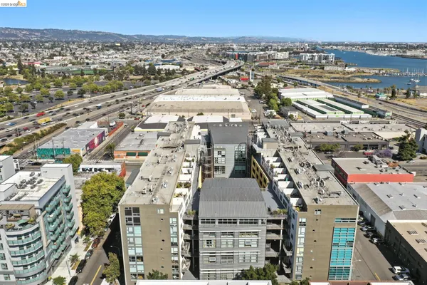$599,000 | 311 Oak Street, Unit 102, Oakland, CA 94607